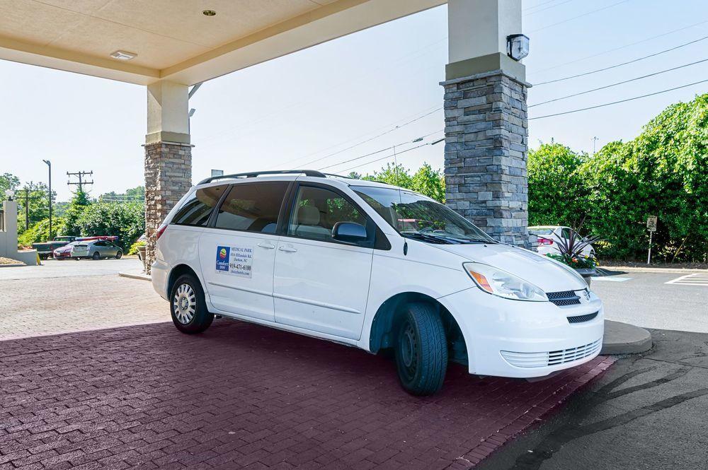Comfort Inn & Suites Durham Near Duke University Esterno foto
