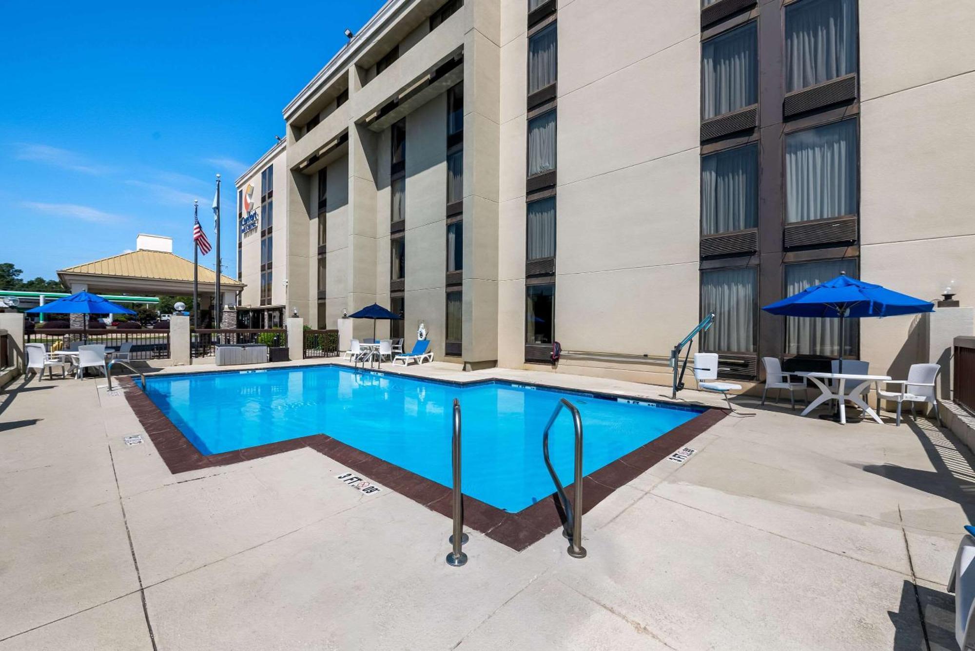 Comfort Inn & Suites Durham Near Duke University Esterno foto