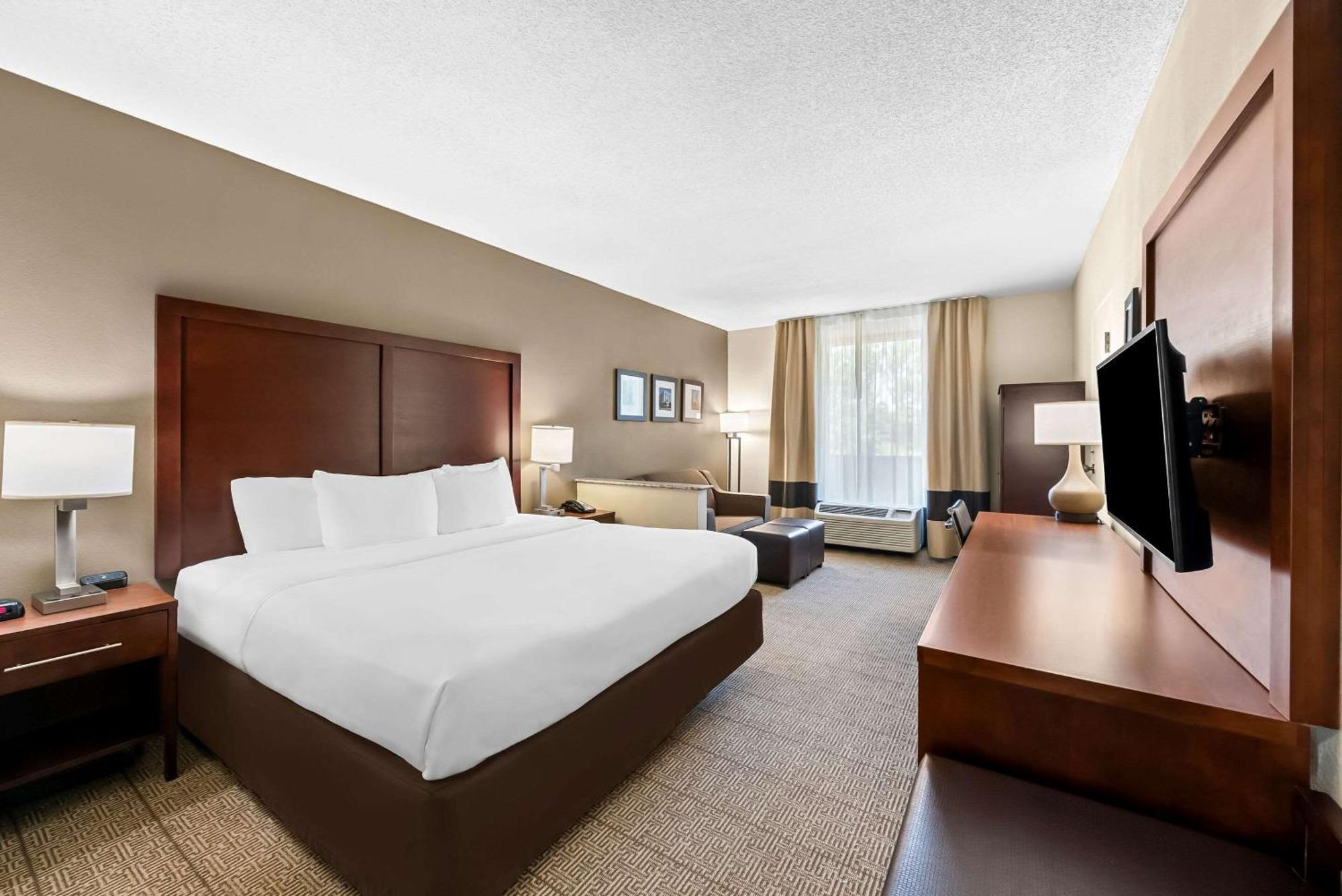 Comfort Inn & Suites Durham Near Duke University Esterno foto