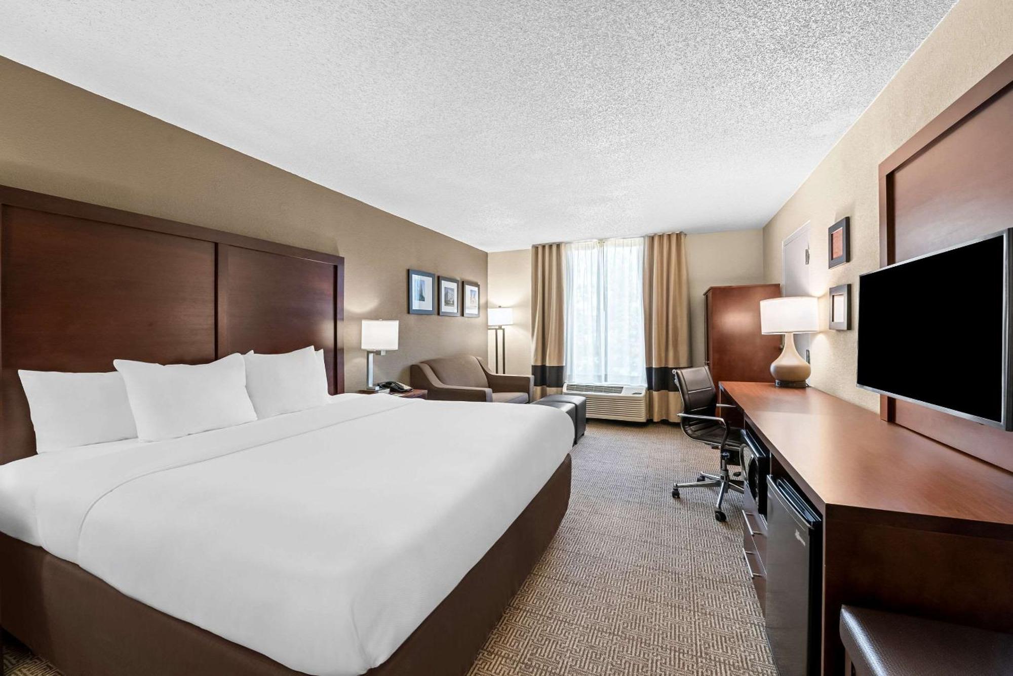 Comfort Inn & Suites Durham Near Duke University Esterno foto
