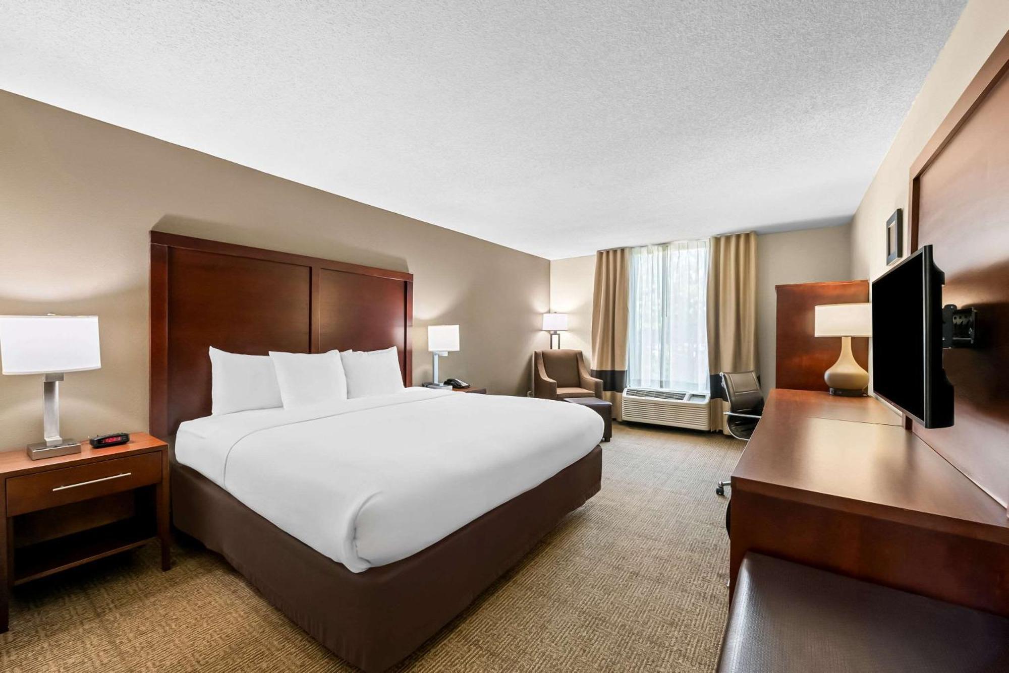 Comfort Inn & Suites Durham Near Duke University Esterno foto