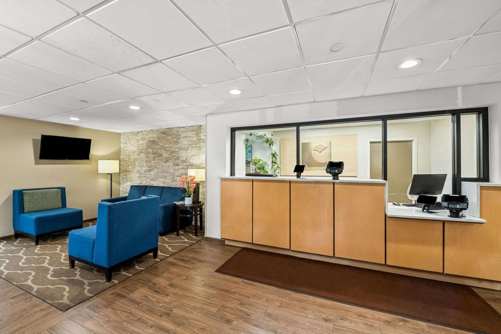 Comfort Inn & Suites Durham Near Duke University Esterno foto