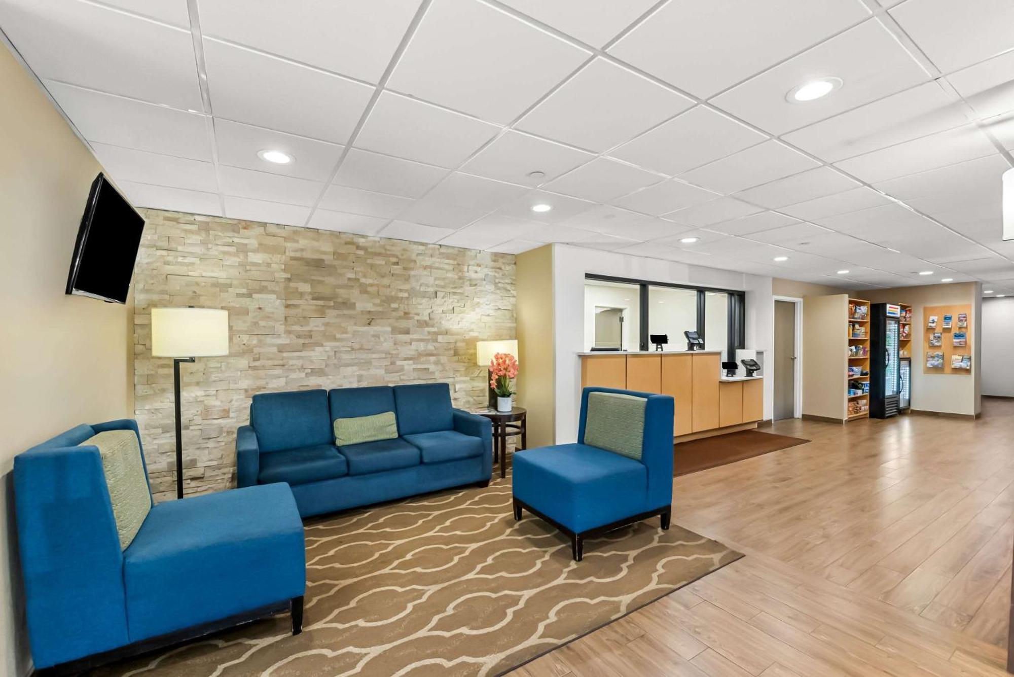 Comfort Inn & Suites Durham Near Duke University Esterno foto